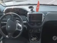 Usata Peugeot 208 82 CV (60 kW) 2017 Bianco Utilitaria