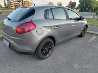 Usata Fiat Bravo 103 CV (75 kW) 2010 Grigio Utilitaria