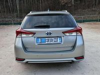 Usata Toyota Auris Touring Sports Lounge 99 CV (72 kW) 2016 Station wagon