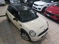 Usata Mini Cooper S 174 CV (127 kW) 2008 Beige Utilitaria
