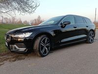 Usata Volvo V60 Ultra 344 CV (253 kW) 2022 Nero Station wagon