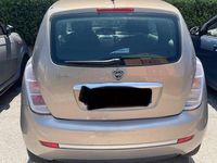 Usata Lancia Ypsilon 60 CV (44 kW) 2010 Oro Utilitaria