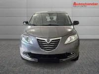Gebraucht Lancia Ypsilon Gold 69 PS (50 kW) 2015 Grau Kleinwagen