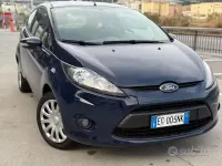 Usata Ford Fiesta Titanium 60 CV (44 kW) 2011 Blu Berlina