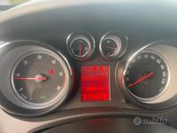 Usata Opel Meriva 101 CV (74 kW) 2011 Bianco Monovolume