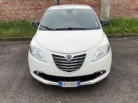 Usata Lancia Ypsilon Silver 69 CV (50 kW) 2013 Bianco Utilitaria