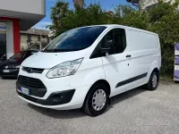 Usata Ford Transit Custom Trend 125 CV (91 kW) 2016 Bianco Berlina