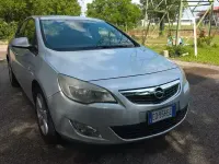Usata Opel Astra Enjoy 115 CV (84 kW) 2010 Grigio Berlina