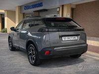 Usata Peugeot 2008 Allure 101 CV (74 kW) 2024 Grigio SUV