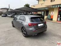 Usata Mercedes A180 116 CV (85 kW) 2020 Grigio Berlina