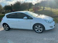 usata Opel Astra Berlina