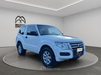 Usata Mitsubishi Pajero 190 CV (139 kW) 2018 Bianco SUV