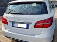 Usata Mercedes B180 109 CV (80 kW) 2018 Bianco Utilitaria