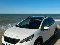 Usata Peugeot 2008 Allure 120 CV (88 kW) 2018 Bianco SUV