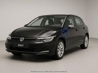 Begagnad VW Golf VIII Active 150 HK (110 kW) 2023 Svart Halvkombi