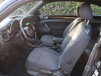 Usata VW Beetle Design 105 CV (77 kW) 2013 Nero Utilitaria