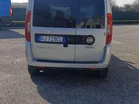 Usata Fiat Doblò Lounge 120 CV (88 kW) 2022 Argento Monovolume