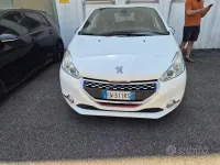 Usata Peugeot 208 GTi 200 CV (147 kW) 2014 Bianco Utilitaria