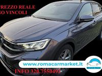 Usata VW Taigo R-line 116 CV (85 kW) 2024 Gray SUV