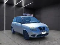 Usata Lancia Ypsilon 60 CV (44 kW) 2007 Grigio Utilitaria