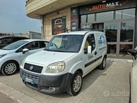 Usata Fiat Doblò S 105 CV (77 kW) 2008 Bianco Monovolume