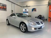 Usata Mercedes SLK350 272 CV (200 kW) 2004 Argento Cabrio
