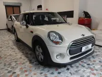 Usata Mini ONE 102 CV (75 kW) 2015 Beige Utilitaria