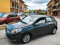Usata Kia Rio GT-Line 100 CV (73 kW) 2022 Grigio Berlina