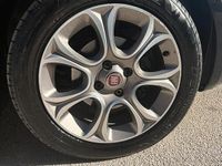 Usata Fiat Punto Lounge 75 CV (55 kW) 2015 Nero Berlina