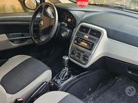Usata Fiat Punto 80 CV (58 kW) 2005 Grigio Utilitaria