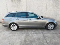 Usata Mercedes C220 170 CV (125 kW) 2008 Grigio Station wagon