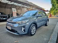 Usata Kia Stonic 82 CV (60 kW) 2023 Grigio SUV