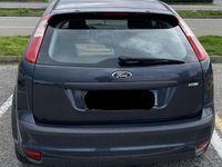 Usata Ford Focus 116 CV (85 kW) 2006 Grigio Berlina