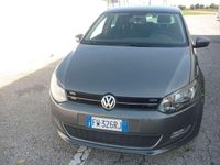 Usata VW Polo Comfortline 90 CV (66 kW) 2013 Grigio Utilitaria