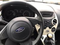 Usata Ford Ka 75 CV (55 kW) 2012 Grigio Utilitaria