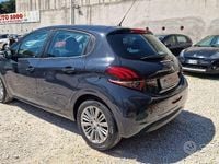 Usata Peugeot 208 Allure 92 CV (67 kW) 2016 Grigio Utilitaria