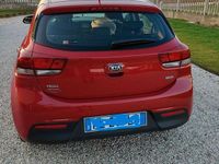 Gebraucht Kia Rio Active 77 PS (56 kW) 2017 Rot Kleinwagen