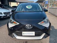 Usata Toyota Aygo Business Edition 72 CV (52 kW) 2019 Nero Utilitaria