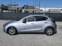 Usata Mazda 2 Evolve 105 CV (77 kW) 2017 Grigio Utilitaria