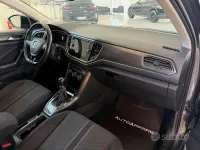 Usata VW T-Roc Style 116 CV (85 kW) 2018 Grigio SUV