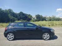 Usata Mercedes A180 109 CV (80 kW) 2017 Nero Utilitaria