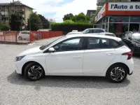 Usata Hyundai i20 84 CV (61 kW) 2023 Bianco Utilitaria