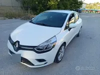 Usata Renault Clio V 75 CV (55 kW) 2023 Berlina