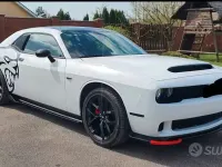 Usata Dodge Challenger 309 CV (227 kW) 2020 Bianco Coupé