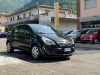 Usata Opel Corsa 86 CV (63 kW) 2012 Nero Utilitaria