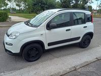 Usata Fiat Panda 4x4 S 86 CV (63 kW) 2019 Bianco Utilitaria