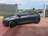 Usata Renault Clio IV Zen 75 CV (55 kW) 2016 Grigio Berlina