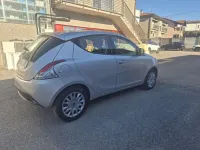 Usata Lancia Ypsilon Silver 69 CV (50 kW) 2012 Utilitaria