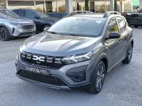 Nouvelle Dacia Sandero Essentiel 101 ch (74 kW) 2026 Gris Berline