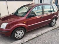 Usata Ford Fusion Zetec 101 CV (74 kW) 2003 Rosso Monovolume